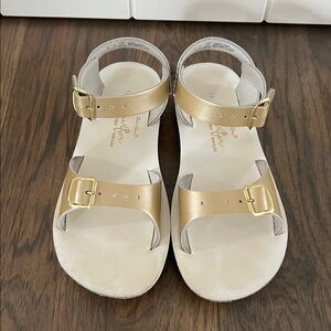 Girls saltwater sandals